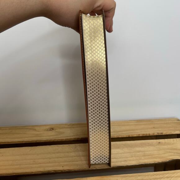 Thomas Nelson Maclaren series NKJV Bible Large print - Picture 9 of 15